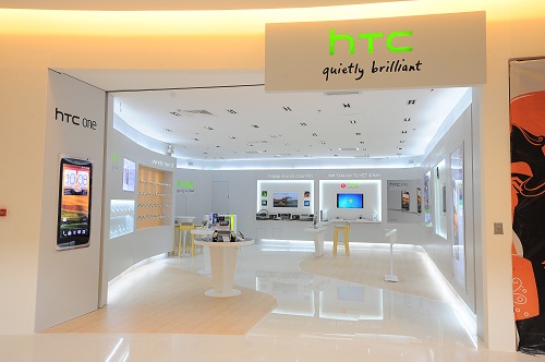 htc-ra-mat-them-hai-concept-store-tai-ho-chi-minh