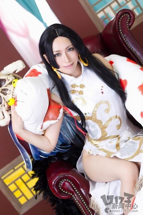 Chùm ảnh cosplay mát mẻ đến từ xứ Gấu trúc 22