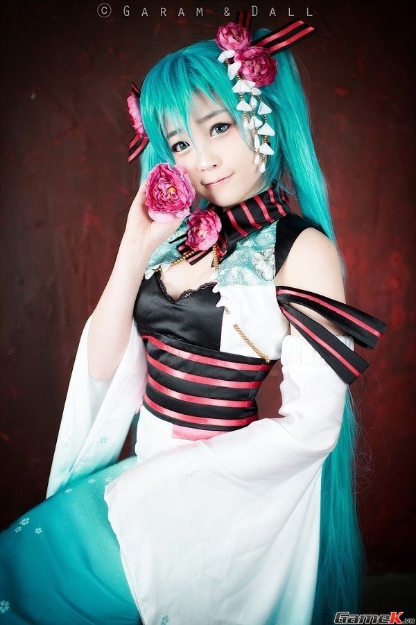 Cosplay Hatsune Miku tuyệt đẹp của thành viên Spiral Cats 16