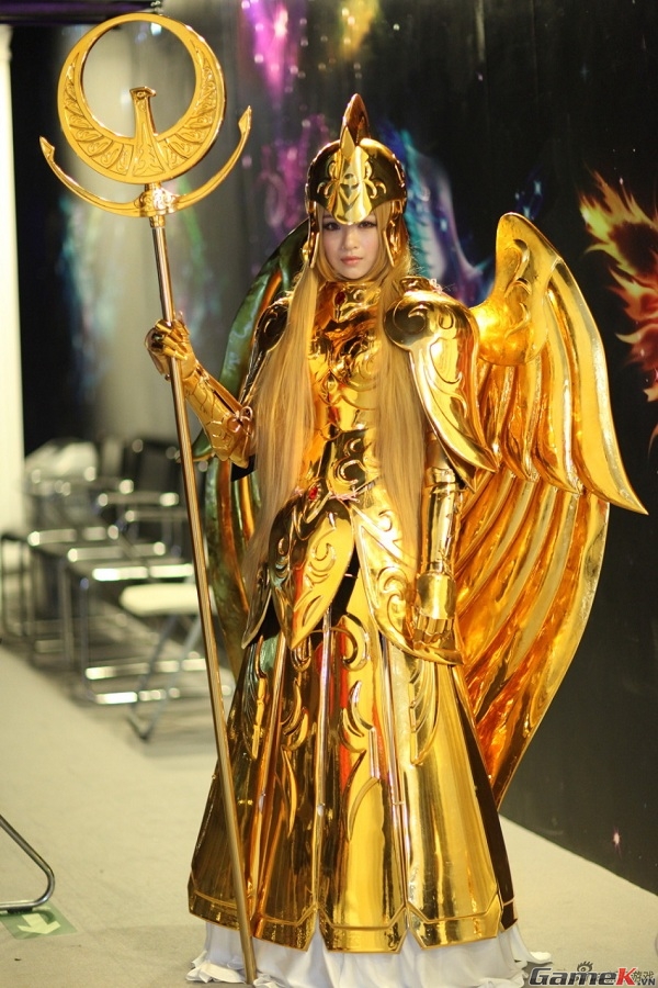 Chùm ảnh Cosplay nữ thần Athena đẹp mê hồn trong Saint Seiya 17