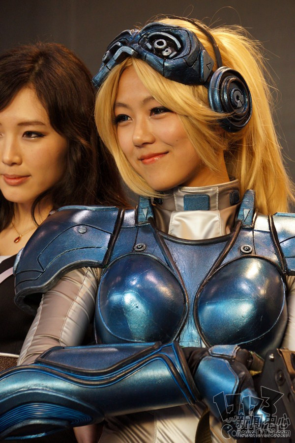 Ngắm PG Hàn Quốc xinh đẹp trong ngày ra mắt phiên bản mới Starcraft II 1