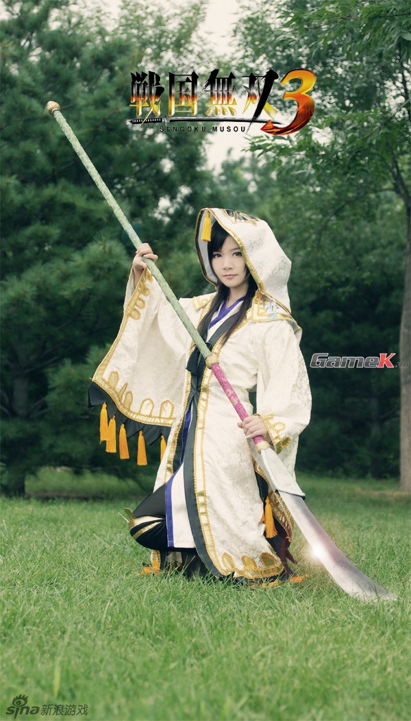 Đến với những bộ cosplay rất nghệ thuật của Hành Vân 32