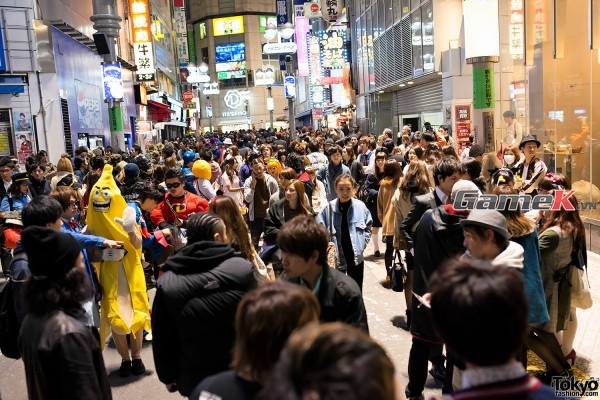 Toàn cảnh khu Shibuya tấp nập trong đêm Halloween (P2) 44