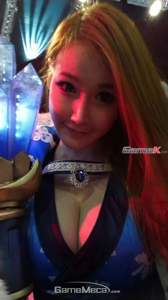 Điểm mặt những showgirl sexy nhất G-Star 2013 9