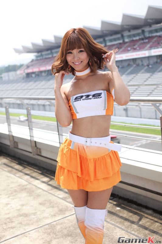 Những bộ cosplay rất dễ thương của người mẫu xe Nhật Bản 2
