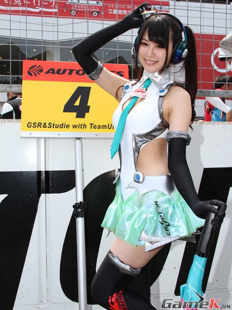 Những bộ cosplay rất dễ thương của người mẫu xe Nhật Bản 21