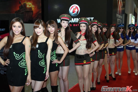 Toàn cảnh các showgirl tại Taipei Game Show 2014 20