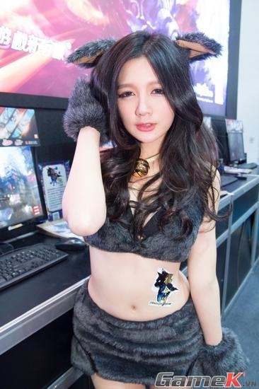Toàn cảnh các showgirl tại Taipei Game Show 2014 52