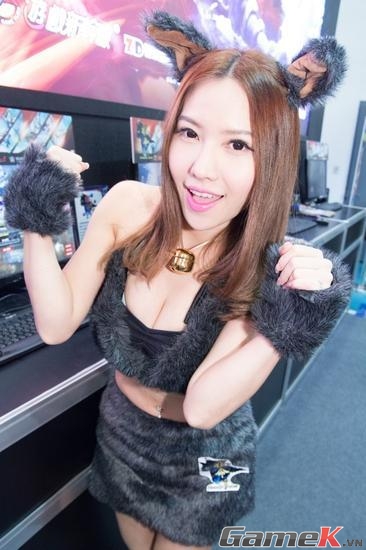 Toàn cảnh các showgirl tại Taipei Game Show 2014 55