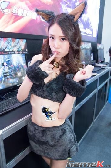 Toàn cảnh các showgirl tại Taipei Game Show 2014 57