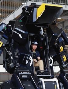 Giấc mơ Gundam thành hiện thực: Siêu robot Tsubame Archax giá 3 triệu đô la chinh phục giới thượng lưu và hướng tới Mặt Trăng