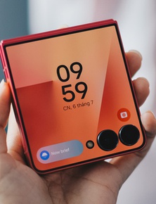 Có màn hình lớn tràn viền, nhưng Galaxy Z Flip7 vẫn cần cải thiện điểm này