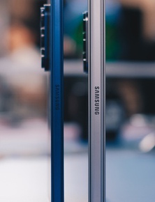 Khổ thân người dùng Galaxy Z Fold6: Mới được 1 năm mà giờ trông như đồ cổ khi đặt cạnh Galaxy Z Fold7