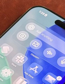 iOS 26 vẫn còn nhiều tính năng chưa công bố, Apple đang ẩn giấu điều gì?