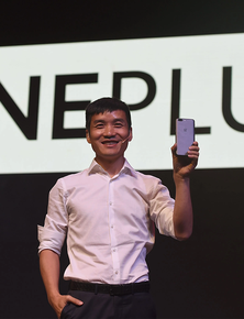 CEO OnePlus bị phát lệnh truy nã