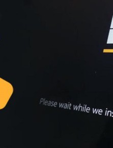 Giải mã "Patch Tuesday": Tại sao Microsoft luôn tung bản cập nhật Windows vào thứ Ba?