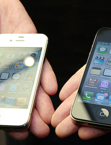 15 năm trước, "huyền thoại" iPhone 4S ra mắt