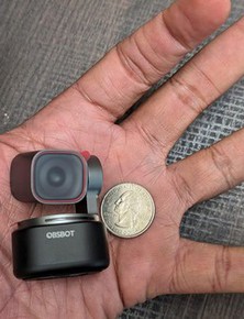 Obsbot Tiny 3: "Gã khổng lồ" tí hon thay thế hoàn hảo cho camera MacBook