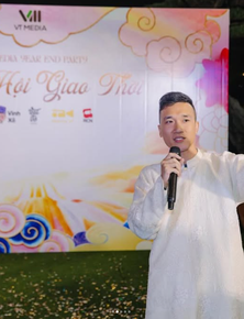 Trong "giỏ quà Tết" của Vinh Xô có gì: Ba món quà công nghệ cho ba thế hệ trong nhà