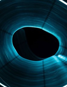 Sau nửa thế kỷ, các nhà khoa học đã tìm ra thứ có thể di chuyển nhanh hơn ánh sáng