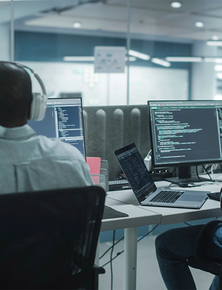 “Không có chuyện” AI thay thế lập trình viên, hơn 67.000 tin tuyển dụng mới được đăng tải, cao nhất 3 năm qua