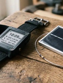 Ra mắt đồng hồ pin năng lượng mặt trời, dùng 10 tháng mới hết, mua về phải tự lắp ráp