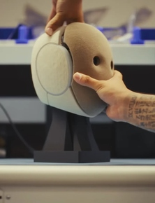 Mỹ xây “siêu nhà máy” robot hình người đầu tiên, tham vọng tung 100.000 robot gia đình vào năm 2027
