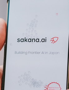 Startup AI Nhật Bản ra mô hình AI mới, tuyên bố sánh ngang Claude Fable và Mythos