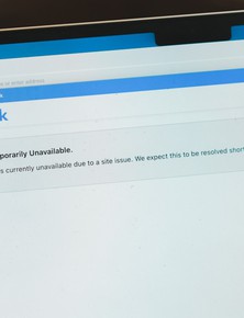 Facebook lại sập, chưa rõ nguyên nhân