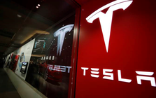 VinFast không chuyển sang xe điện bây giờ thì bao giờ nữa: Tesla của siêu tỷ phú Elon Musk vừa công bố lợi nhuận hơn 2,3 tỷ USD quý IV, 5,5 tỷ USD cả năm 2021