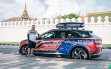 U60 đã dùng 18 đời ô tô: ‘Muốn mang VF 8 đi châu Âu, xuyên Bắc Mỹ, nếu phải thay pin, thay động cơ cũng không đổi xe’
