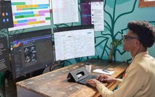 Laptop không màn hình giá 50 triệu, cấu hình ngon, có sẵn kính AR, OS dựa trên Android nhưng hạn chế dùng ứng dụng Android