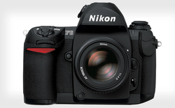 Nikon chính thức ngừng sản xuất Nikon F6 - chiếc máy ảnh chụp phim cuối cùng của hãng