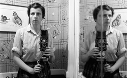 Cách chụp ảnh như nữ nhiếp ảnh gia đường phố Vivian Maier