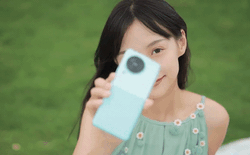 Xiaomi ra mắt điện thoại có thiết kế đẹp, camera selfie kép, RAM 16GB mà giá chỉ dưới 10 triệu đồng