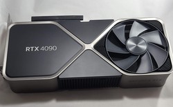 Bán RTX 4090 sang Trung Quốc lãi quá khủng, nhiều "con buôn" sẵn sàng mua PC lắp sẵn giá 110 triệu đồng chỉ để lấy GPU bên trong