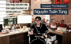 YouTuber tại Hà Nội với góc làm việc 'cả trăm triệu' tiền Gundam và bàn phím cơ
