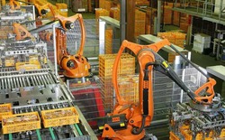 Trung Quốc vượt mặt thế giới với 'đế chế robot' khổng lồ trong nhà máy