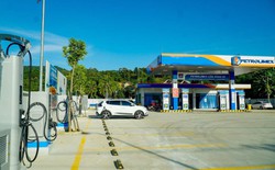Hạ tầng sạc lên ngôi: thời của EV/PHEV, hồi kết của xe xăng dầu?