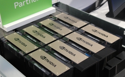 Vẫn đang bị cấm vận, tại sao startup AI Trung Quốc vẫn "ung dung" sử dụng 2.300 GPU AI Blackwell mà không ai có thể ngăn cản?