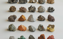 Vì sao gọi là đất hiếm nhưng thật ra chúng không hề hiếm?