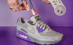 Vậy mà cũng nghĩ ra: Nhà thiết kế Singapore tích hợp máy chơi game Nintendo SNES vào giày Nike, cắm chơi game hay đi trên chân đều được