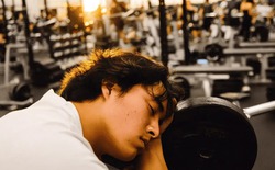 Các nhà khoa học cho rằng nếu phải lựa chọn giữa tập thể dục và ngủ, bạn nên chọn đi ngủ
