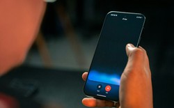 Google trì hoãn việc ra mắt Gemini, Assistant vẫn tiếp tục đồng hành