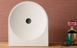 Samsung ra mắt loa không dây thiết kế độc lạ, nhìn qua không thể biết là loa, có AI kiểm soát âm trầm