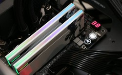 Giá RAM tăng mất kiểm soát khiến doanh số bo mạch chủ tụt dốc không phanh