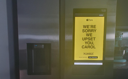 Quảng cáo Apple TV+ trên tủ lạnh Samsung khiến 1 người nhập viện