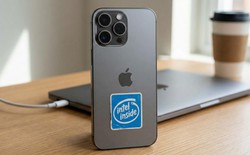 Nối lại tình xưa: Apple cân nhắc thuê Intel sản xuất chip cho iPhone từ 2028