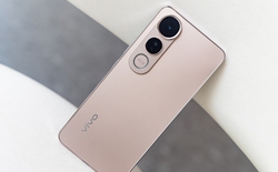 Đẹp thôi chưa đủ, chiếc điện thoại này của vivo có khả năng sạc nhanh nhất trong tầm giá dưới 9 triệu đồng