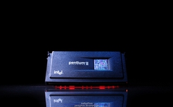 Bước ngoặt thầm lặng của Intel: Khi Pentium II Xeon ra đời và định hình tương lai của máy chủ trên toàn cầu!